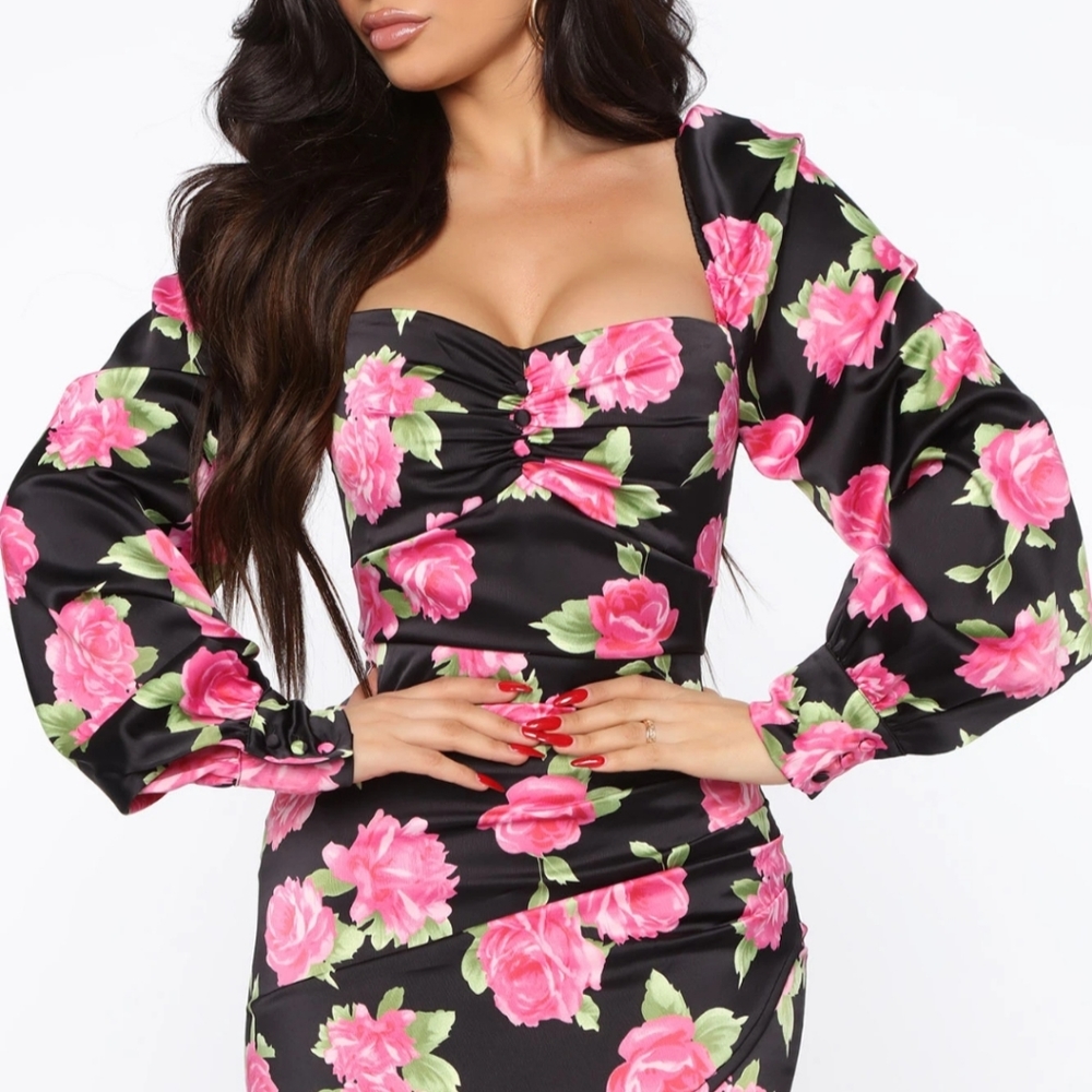 New Super Cute S/M Floral Mini Dress